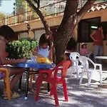 Ciudad De Vacaciones Cala Montjoi Resort