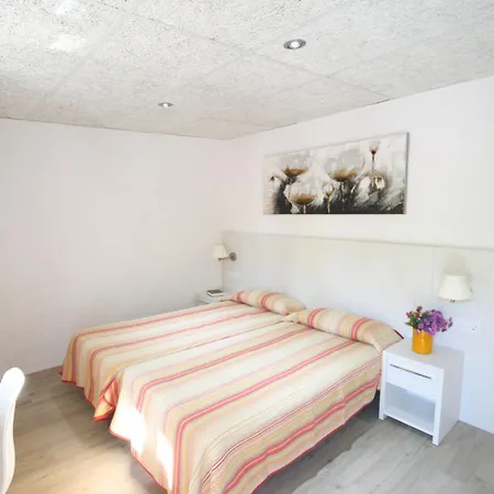 Ciudad De Vacaciones Cala Montjoi 罗萨斯