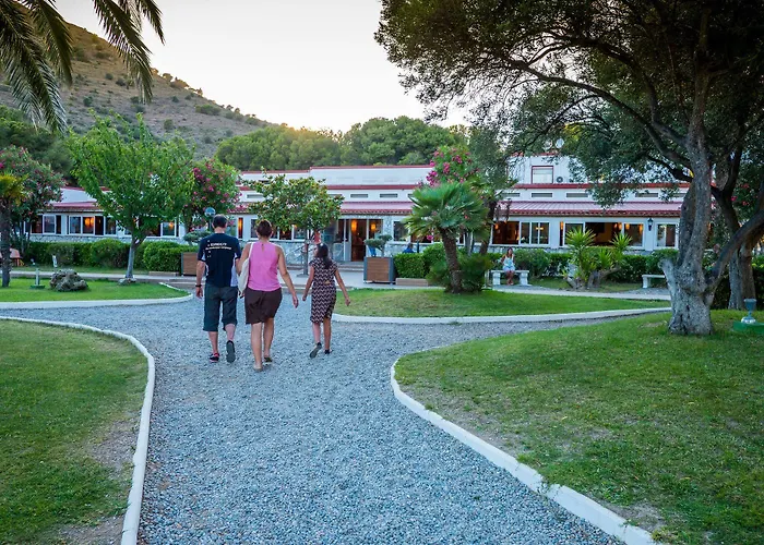 Ciudad De Vacaciones Cala Montjoi Ρόζες