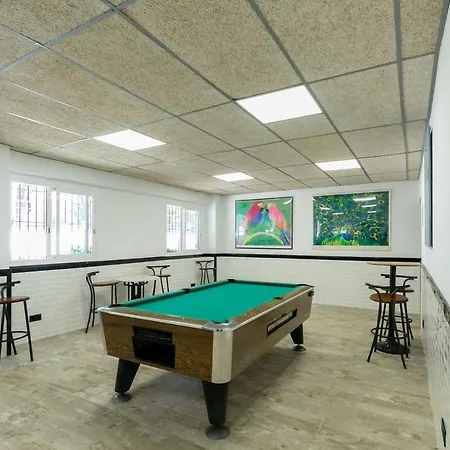 리조트 Ciudad De Vacaciones Cala Montjoi *