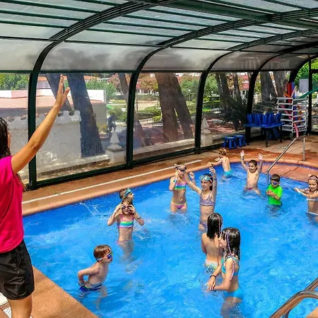 Ciudad De Vacaciones Cala Montjoi 리조트 *