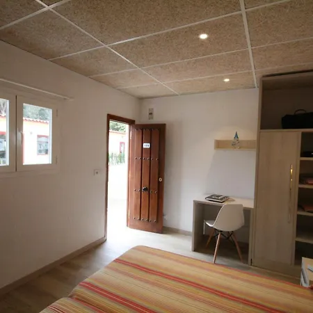 리조트 Ciudad De Vacaciones Cala Montjoi