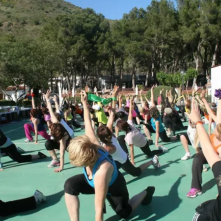 Ciudad De Vacaciones Cala Montjoi 리조트 *