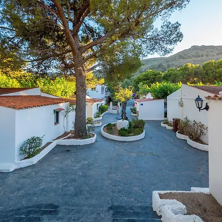 Ciudad De Vacaciones Cala Montjoi 로지즈