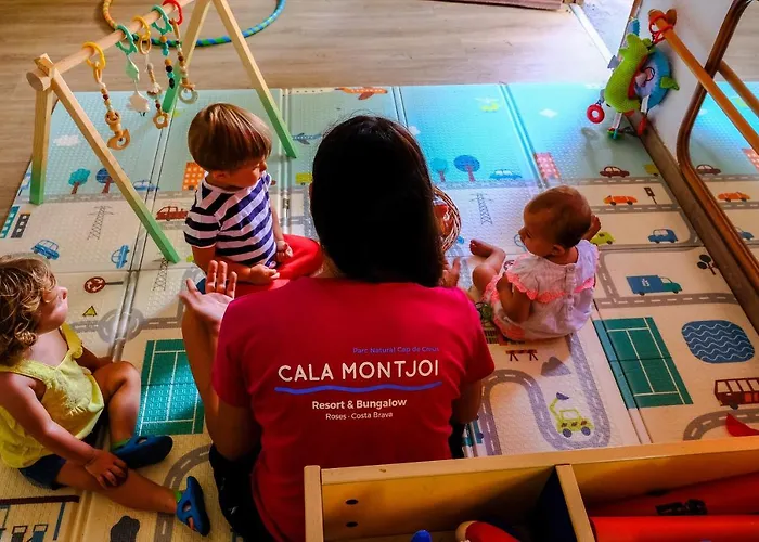 Ciudad De Vacaciones Cala Montjoi Ośrodek wypoczynkowy *