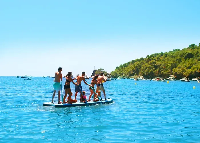 Ośrodek wypoczynkowy Ciudad De Vacaciones Cala Montjoi *